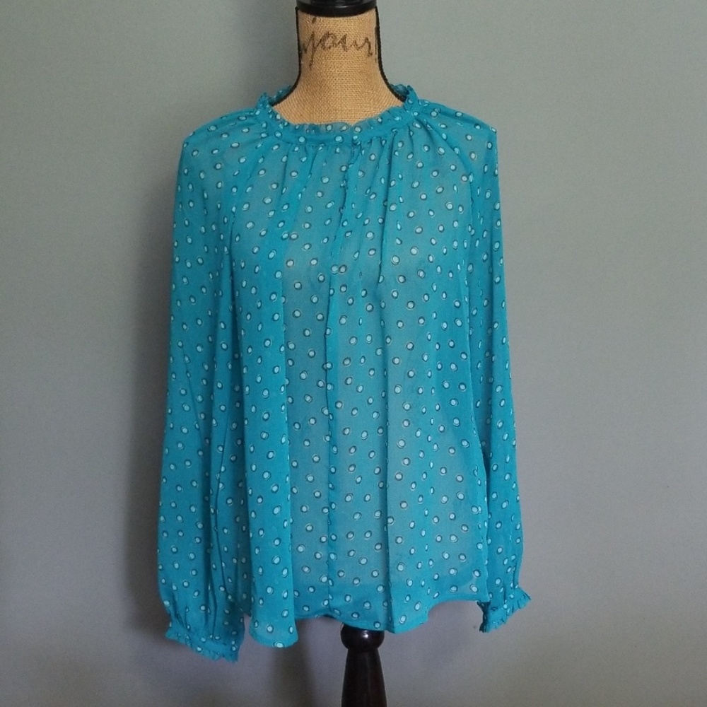 Elle nwt sheer LS top